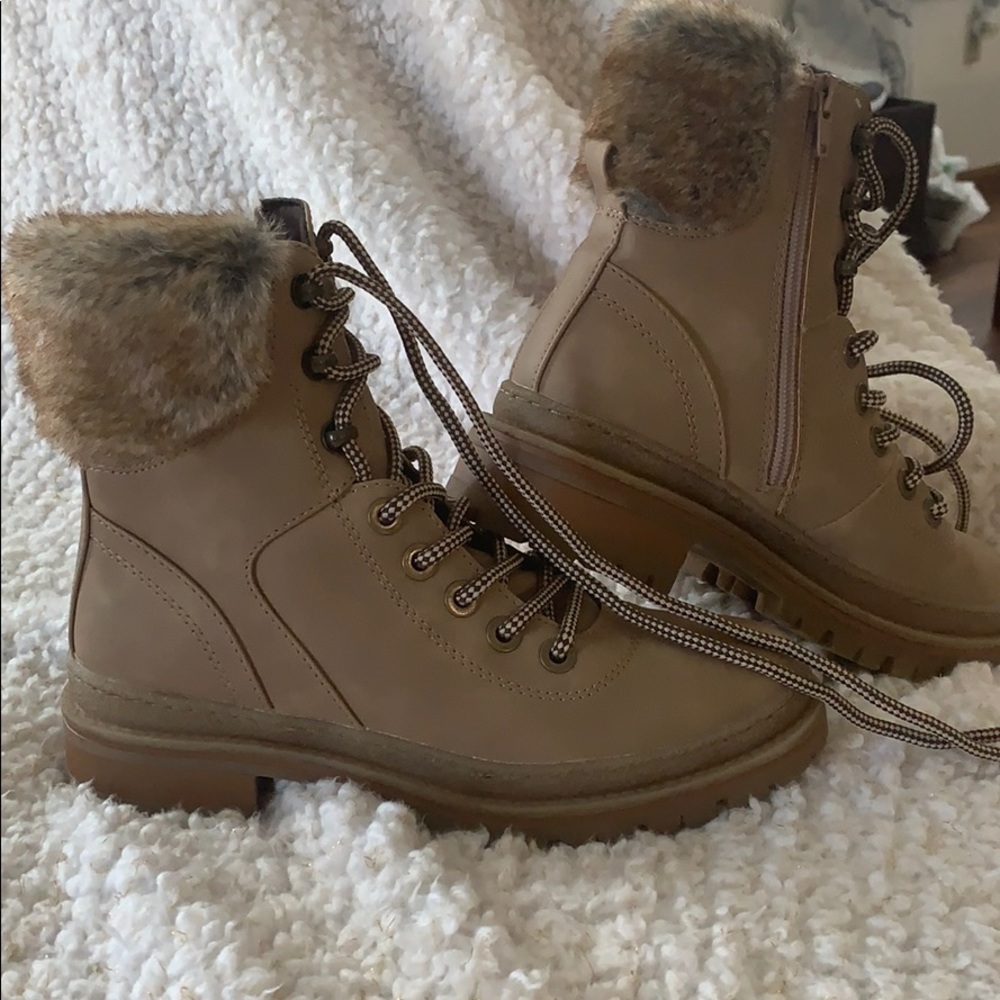 Steve Madden Keystone Boots